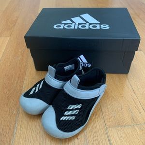 Adidas toddler water shoes sz 7